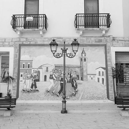 Le Dimore Del Borgo - Room & Breakfast كامبومارينو المظهر الخارجي الصورة
